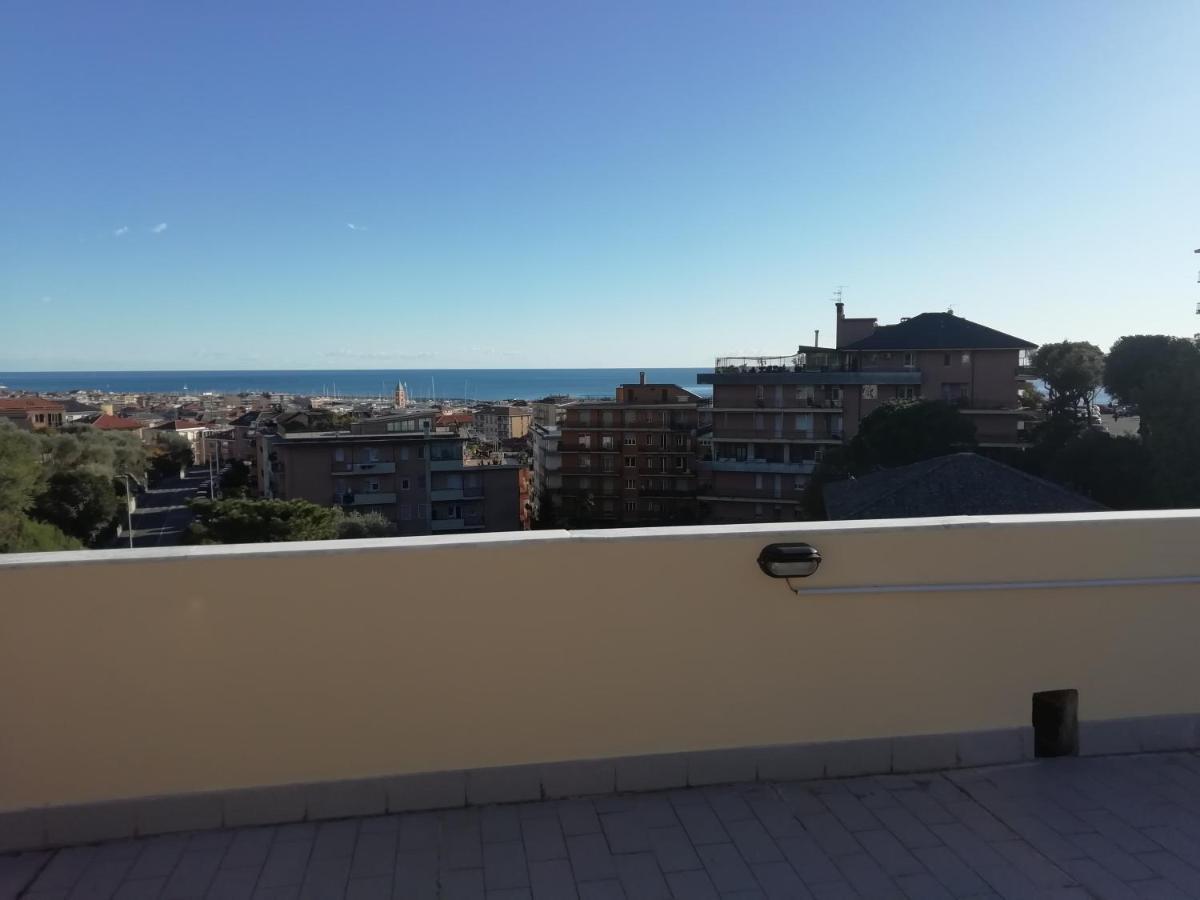 Apartamento Terrazza Sul Mare In Via Devoto Chiavari Exterior foto